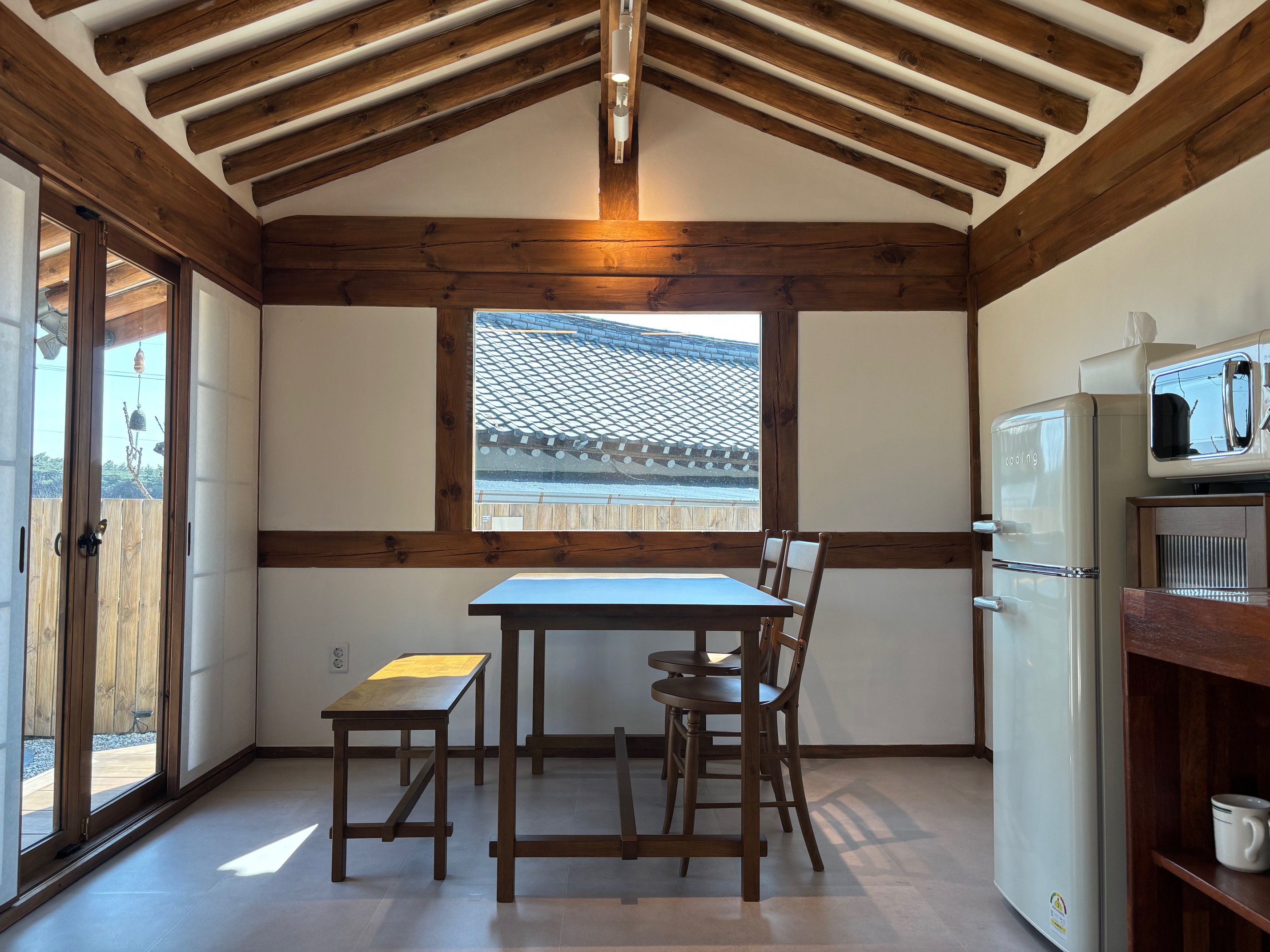 🍽️ 별채 — 감성 가득한 식사 공간